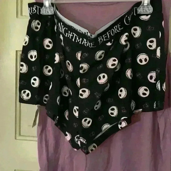 PJ set Nightmare Before Christmas theme - Picture 2 of 3